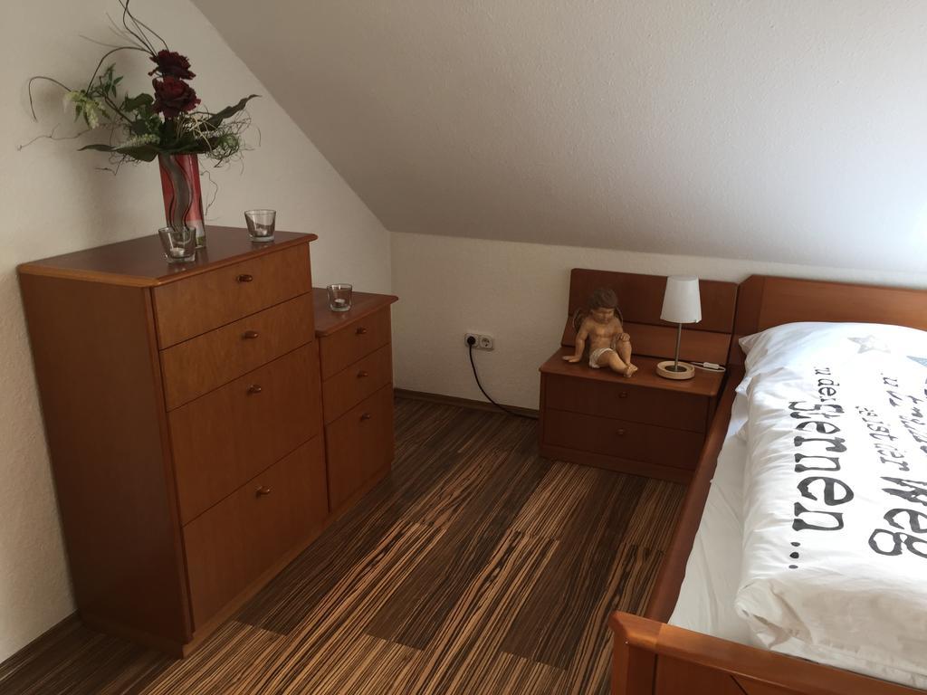 Gaestezimmer Hausaeckerweg Erlangen Ngoại thất bức ảnh